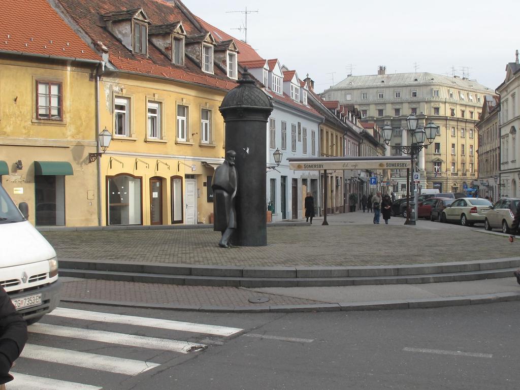 Apartments Lina - Center With Free Parking! Zagrzeb Zewnętrze zdjęcie