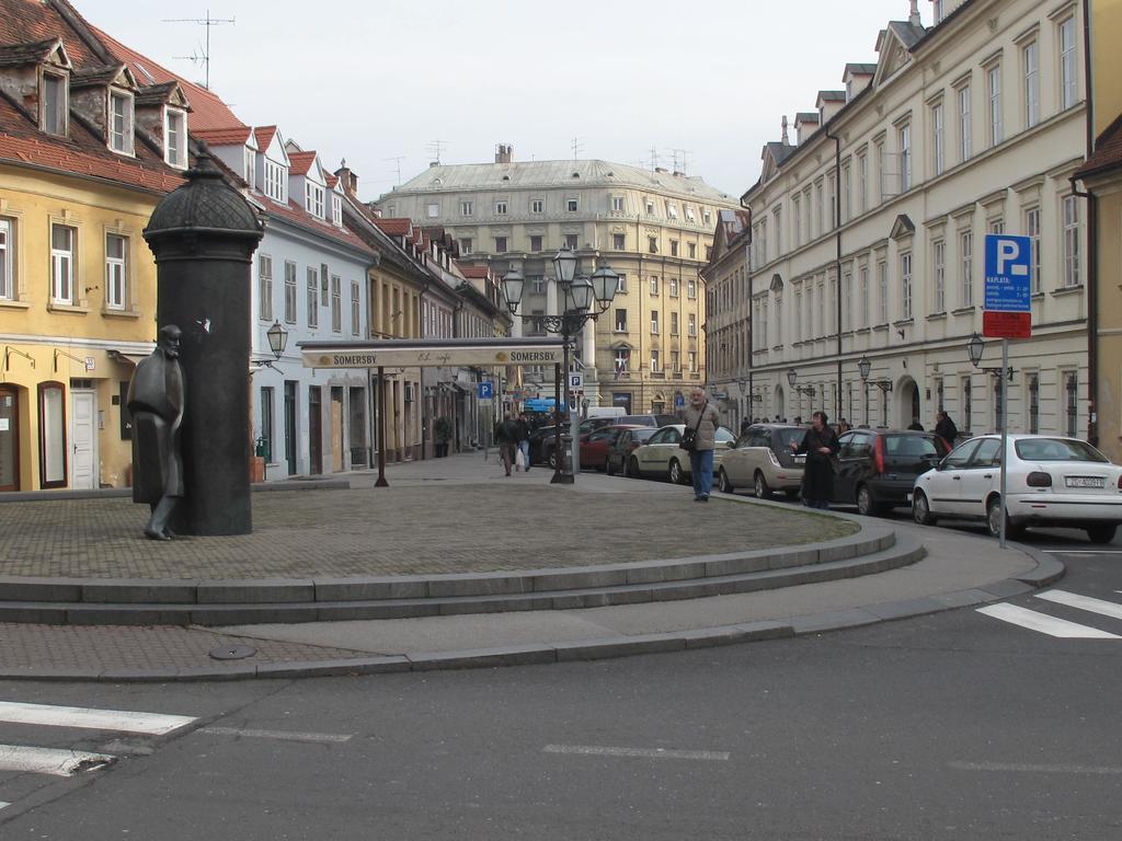 Apartments Lina - Center With Free Parking! Zagrzeb Zewnętrze zdjęcie